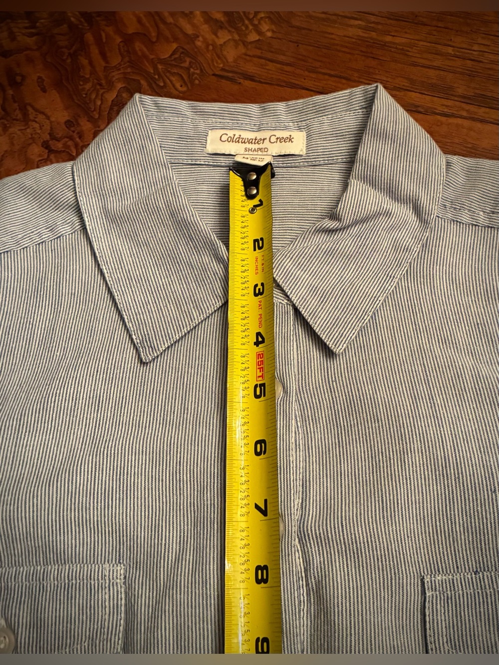 Coldwater Creek shaped blue/white striped button down shirt - women’s size M - Picture 5 of 6
